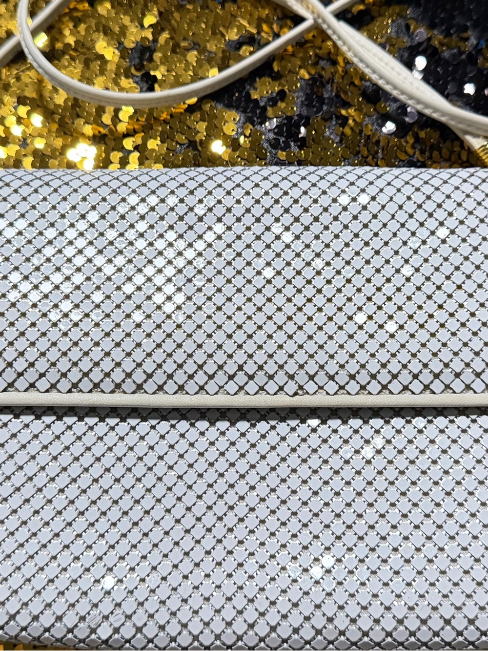 Y2K Modern Vintage Whiting & Davis Gold Tone Mesh Chainmail clutch crossbody USA - Picture 2 of 9